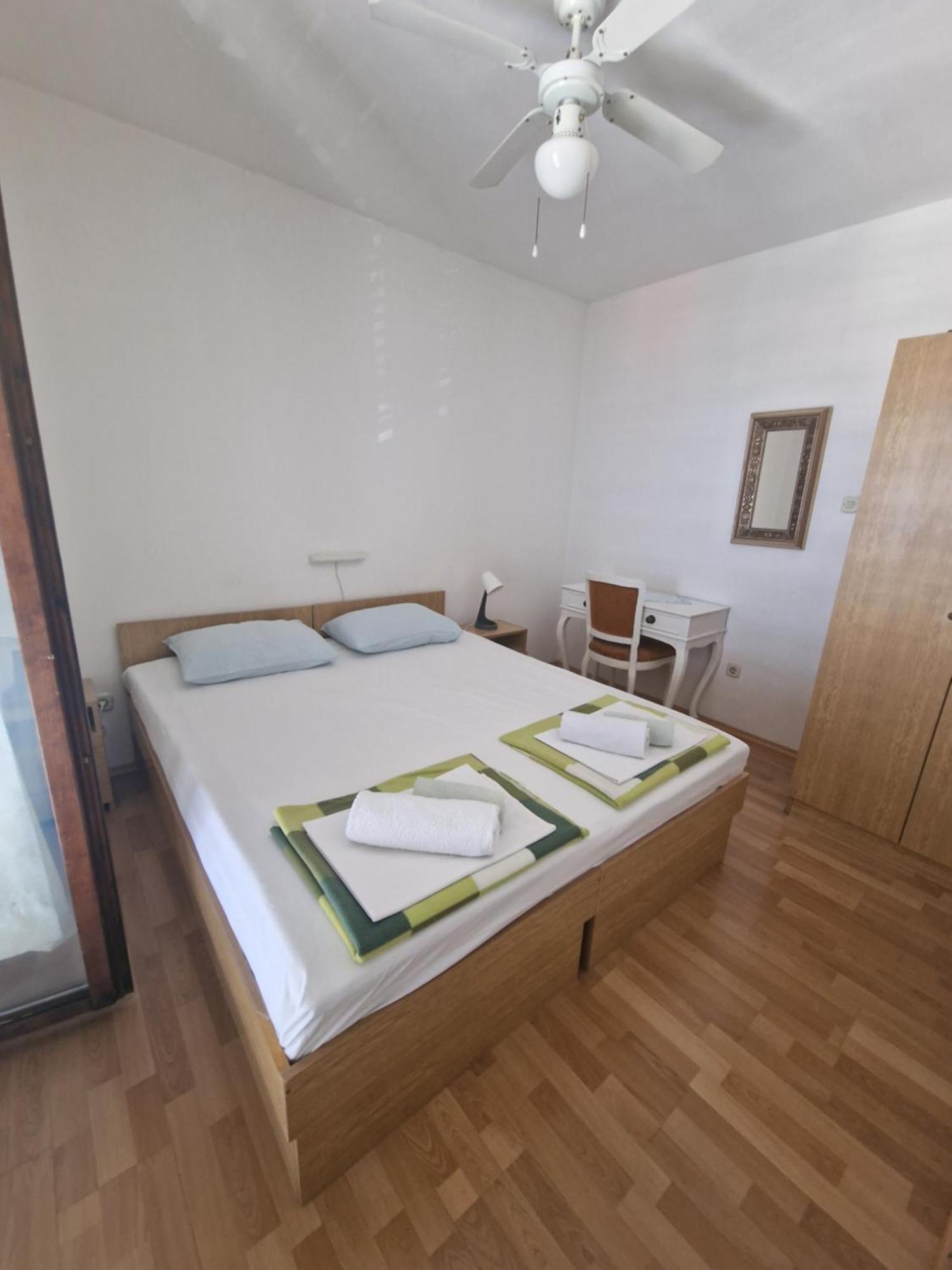 גראדאץ Apartments Palma מראה חיצוני תמונה